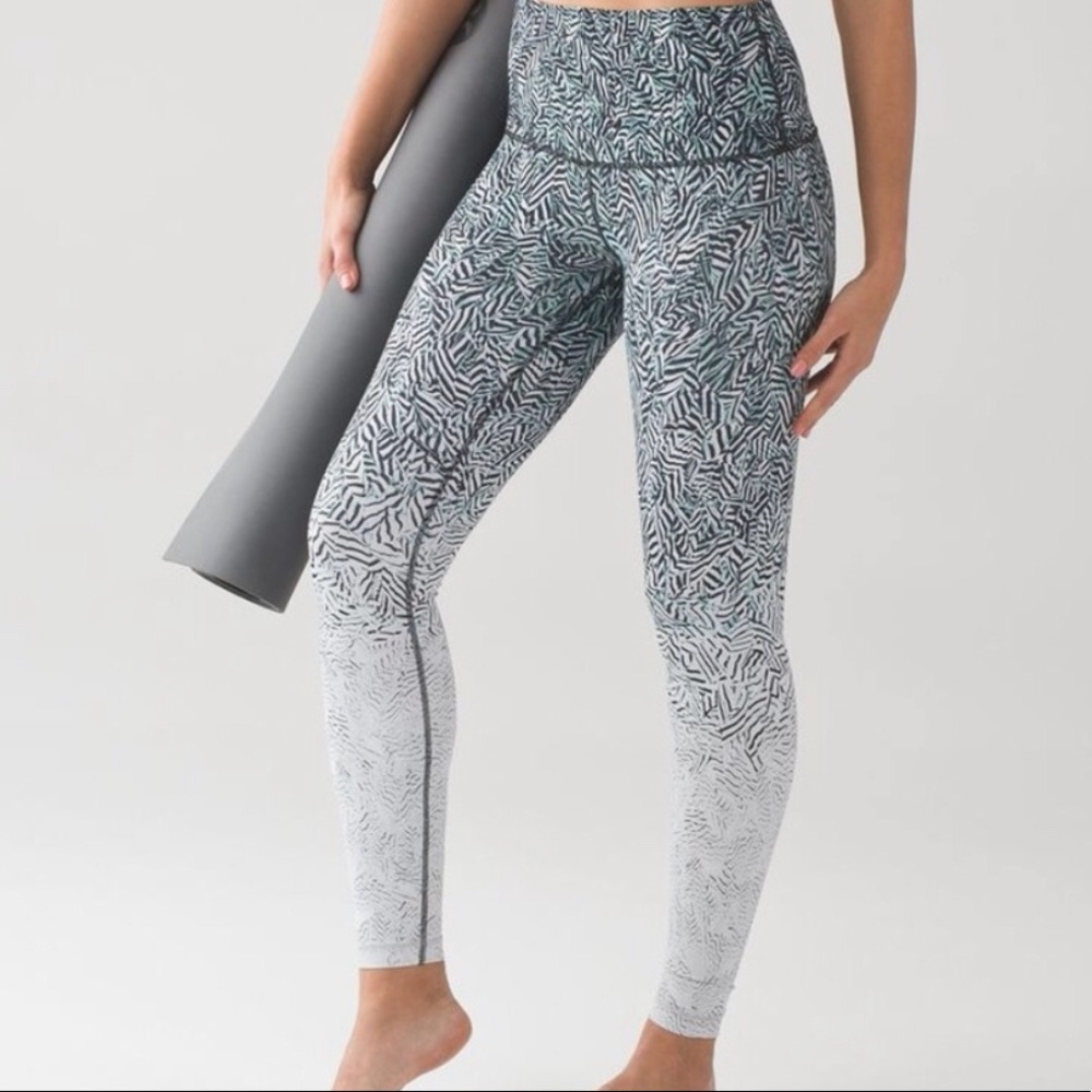 Lululemon 🍋 Wunder Under Hi-Rise Dazzle Nulux